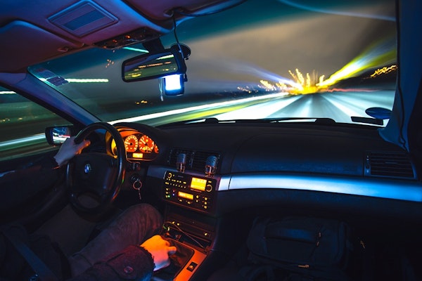 States Move to Require Speed-Limiting Tech for High-Risk Drivers