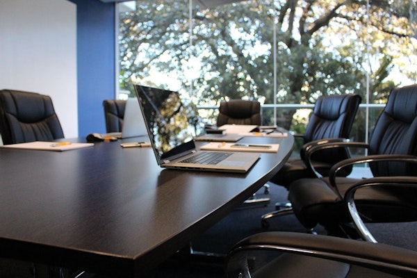 Culture Clash Slows Innovation in Insurance, Not Technology